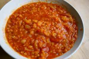 bowl-of-red-lentil-soup